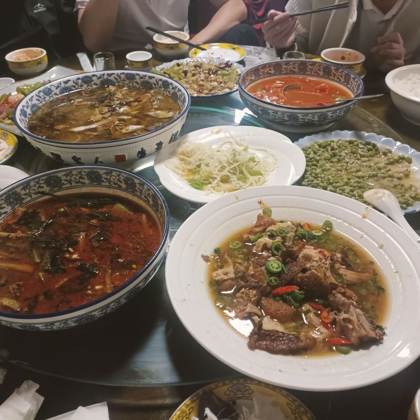 一家春(崇州饭店)