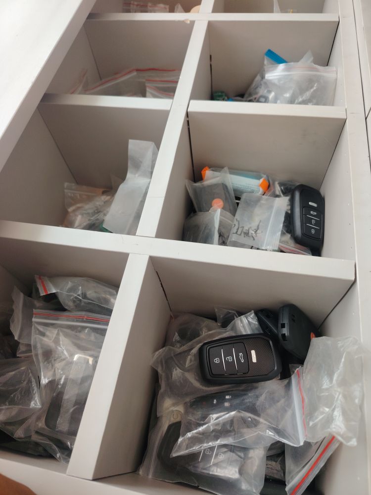 振正开锁汽车钥匙(阿克苏店)
