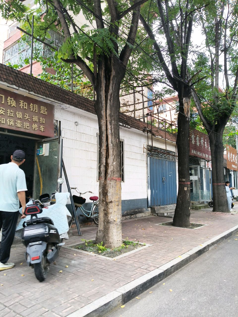 配各种门锁和钥匙