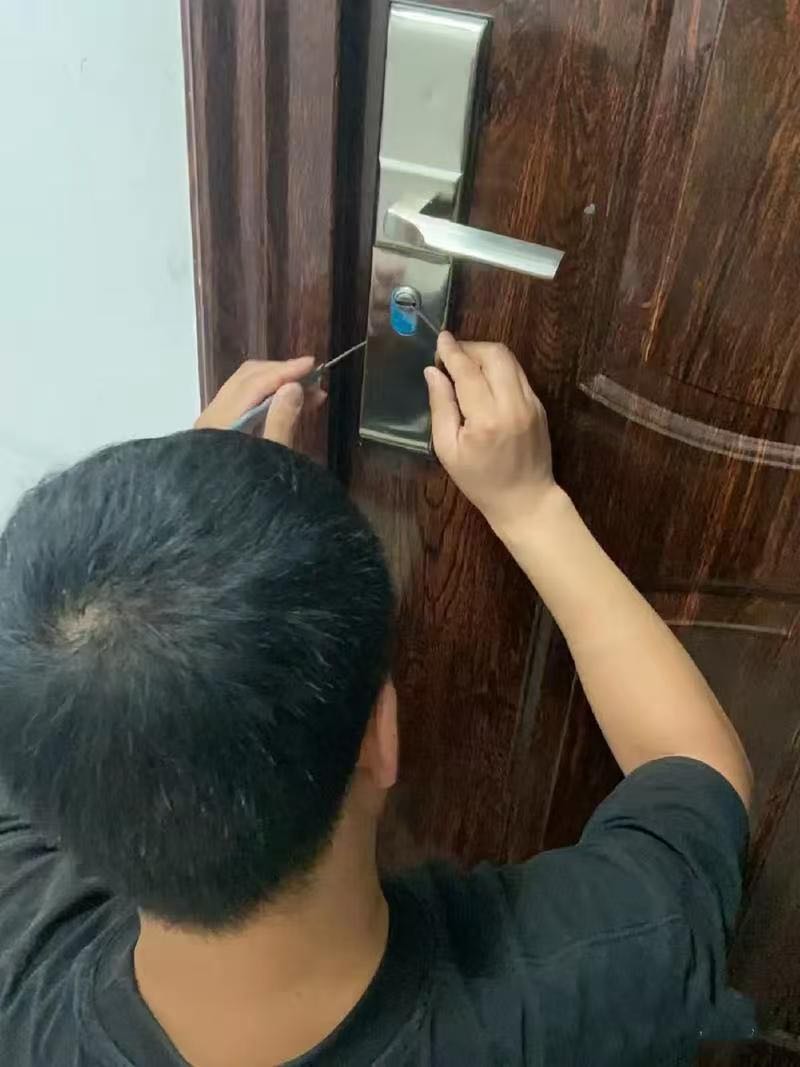 风速开锁配汽车遥控
