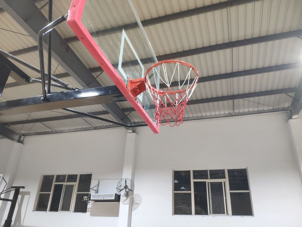 集英篮球乐园