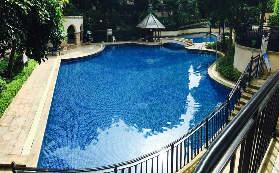 雅居乐一尺山居游泳池