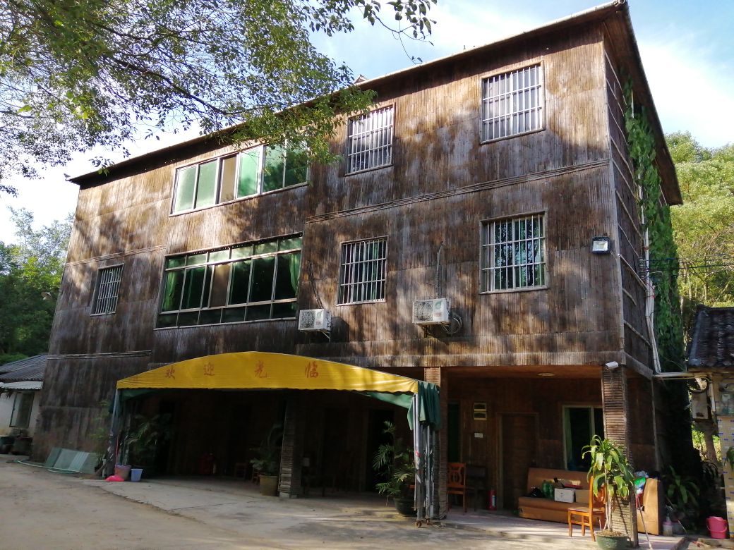 河源市源城区金新农家餐厅