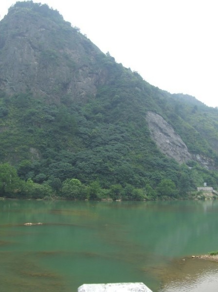 龙山