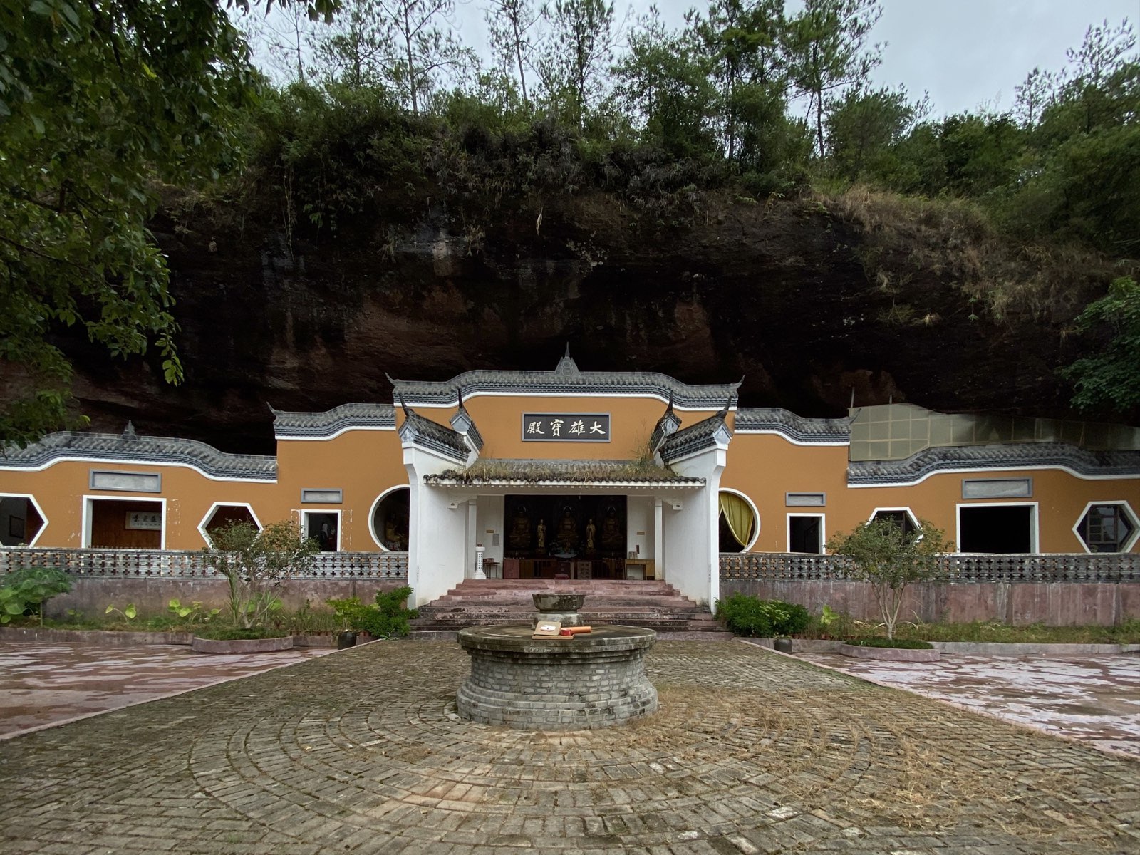 灵景寺朝圣风景区
