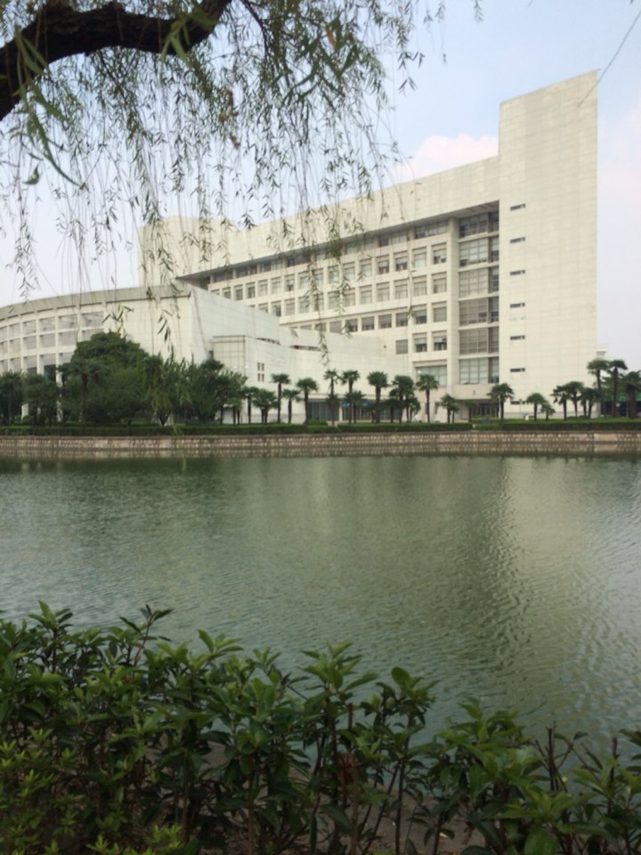 上海大学(宝山校区)