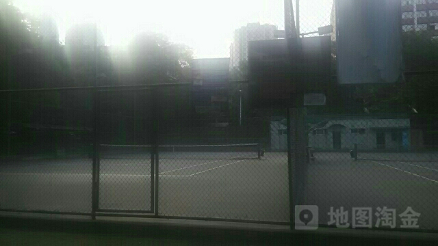 重庆大学B区-网球场