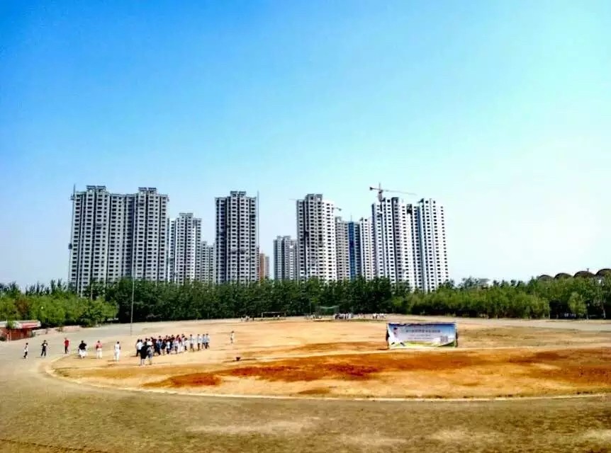 山东建筑大学-棒球场
