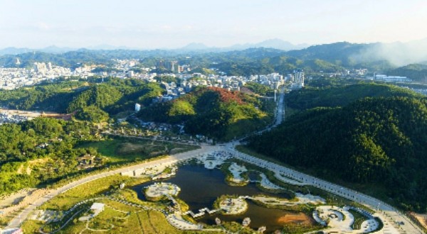 天然湖湿地公元