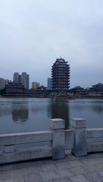 地址(位置,怎么去,怎么走):  四川省眉山市东坡区湖滨路南二段