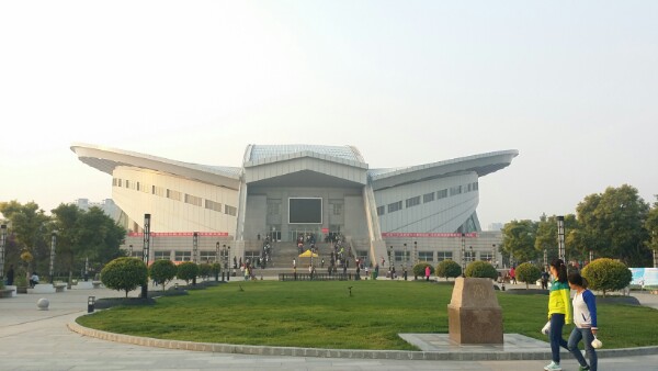 大同大学(南校区)-天翔体育馆
