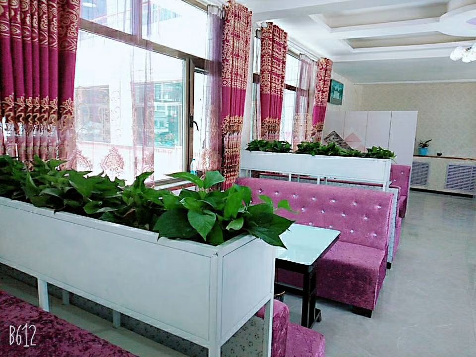 清真花小柒餐厅