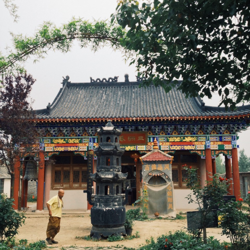 登禅寺