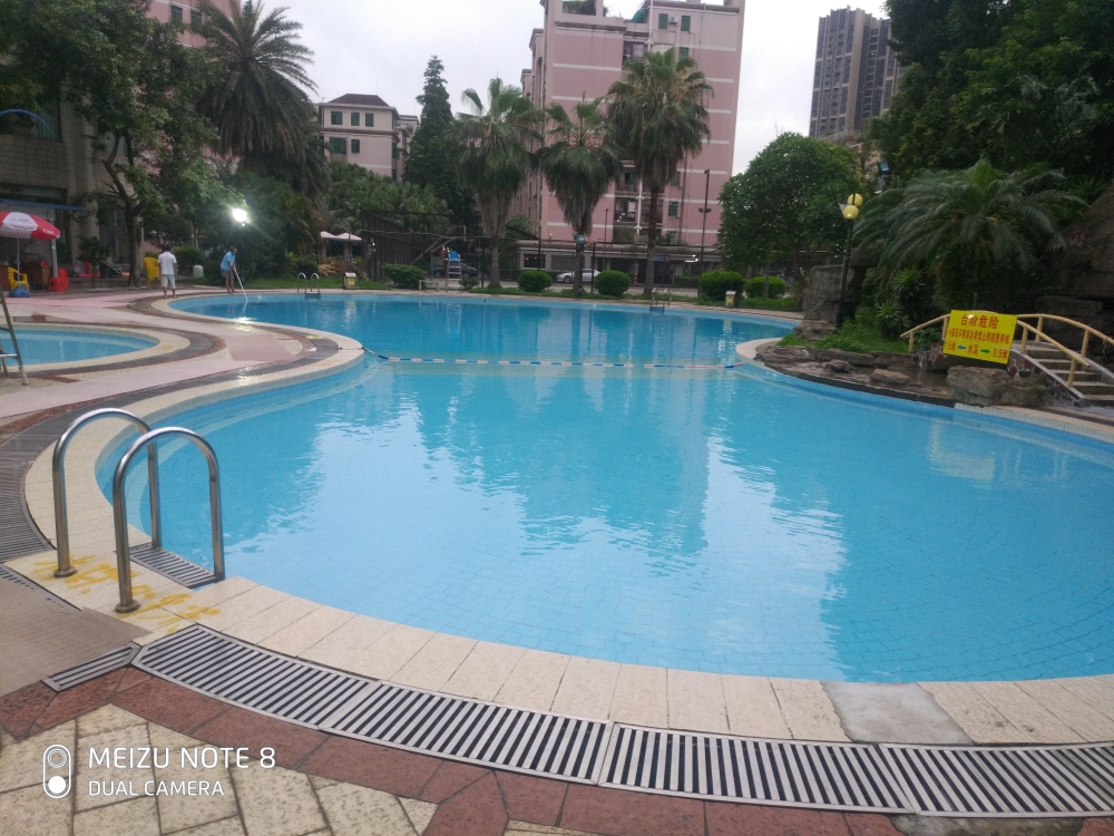 沙面新城游泳池