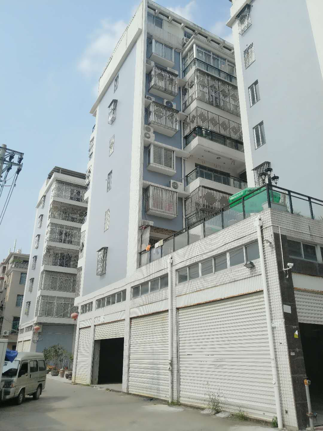 哲祥宝玲 地址:福建省漳州市云霄县莆美镇高洋