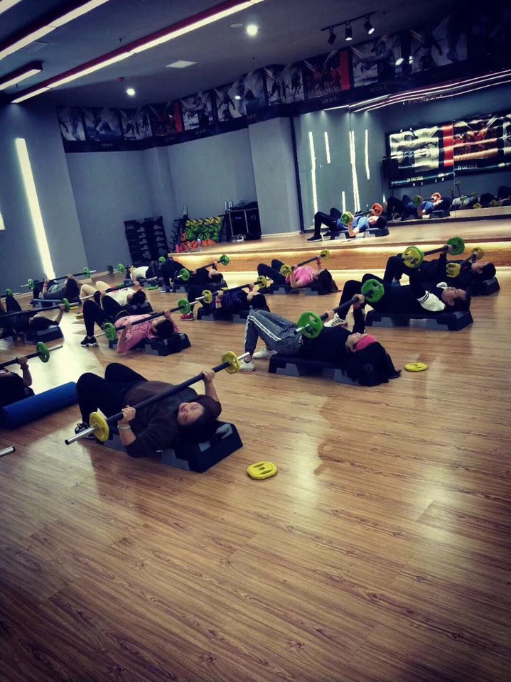 爱德马健身会所(文清路店)