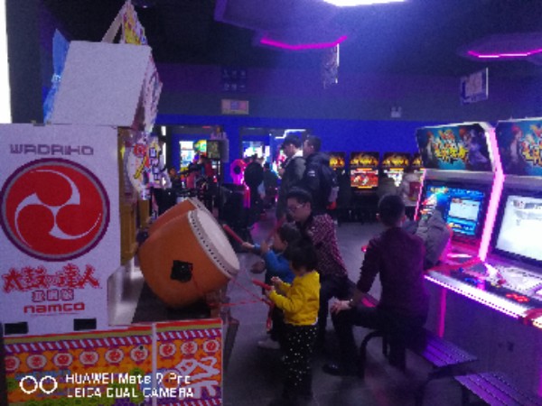 星奇添家庭游艺MALL(弹子石泽科星泽汇店)