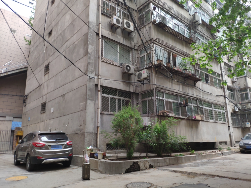 西安市城建局老家属院