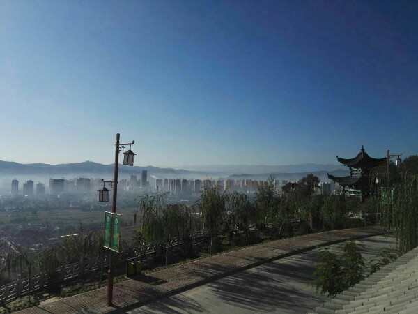 北塬人家伊家乐农家院