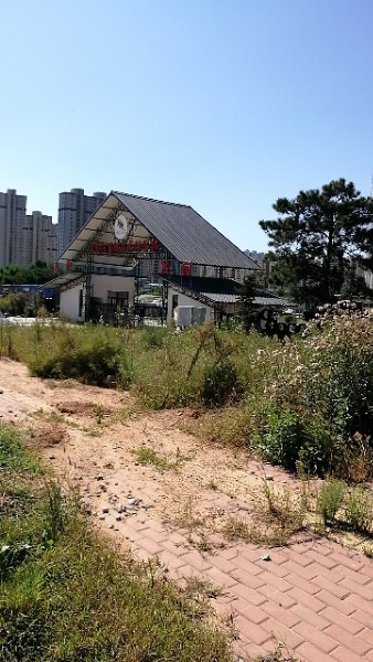 平原君广场