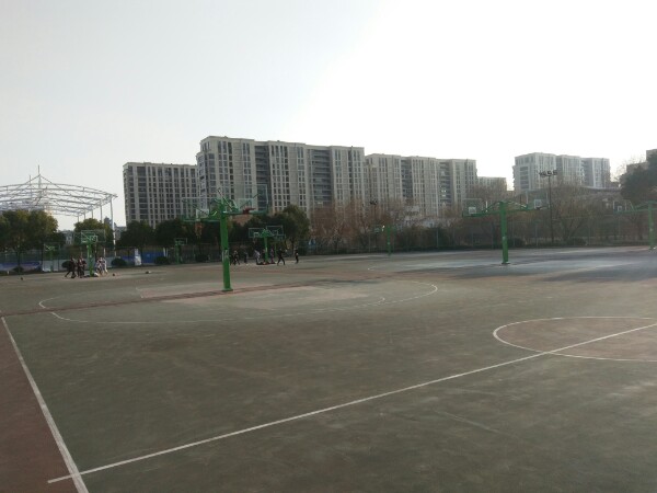 篮球场(励志路)