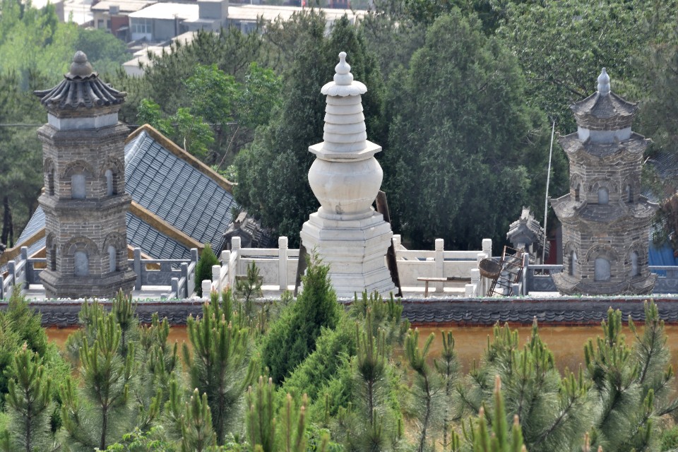 白玉山普化寺