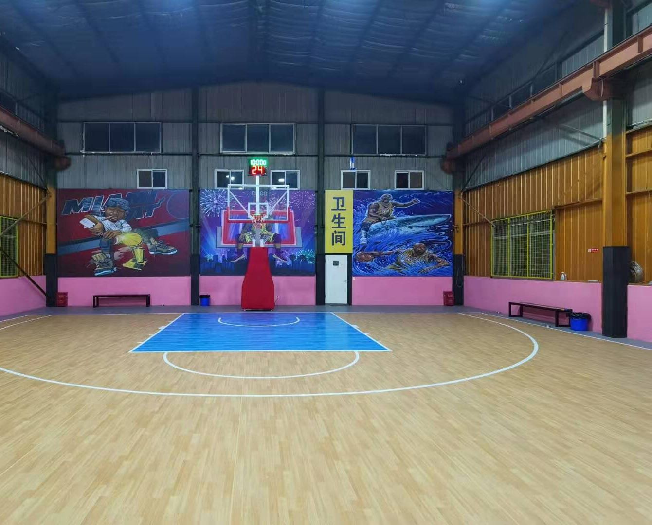 徐州风爆篮球馆