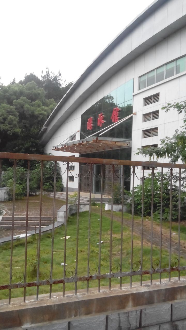 江西农林大学-游泳馆
