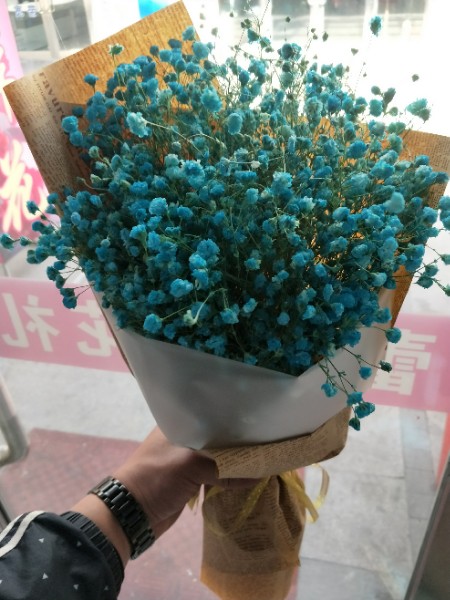 蕾蕾鲜花精品店