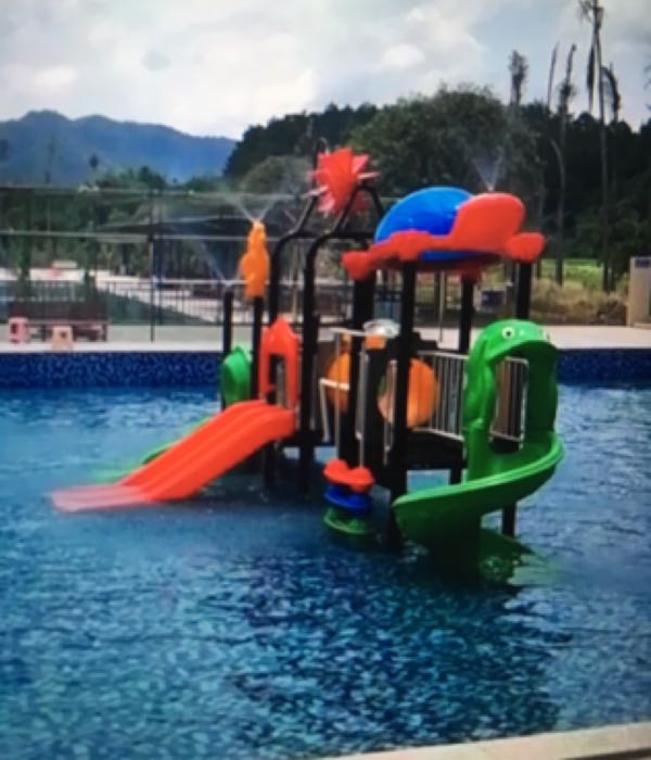 青山游咏池