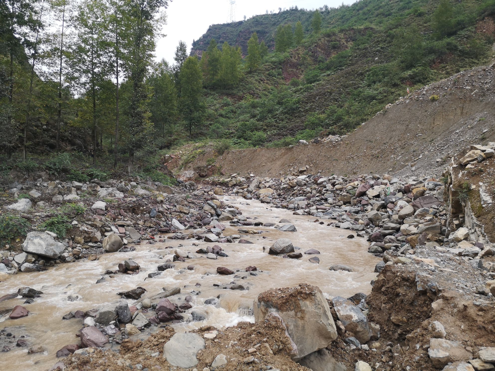 凉山彝族自治州美姑县屏山清凉--雷波界