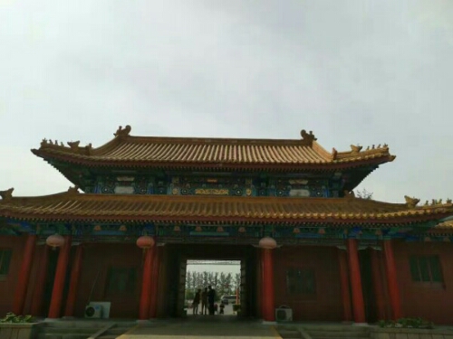 鸿恩寺