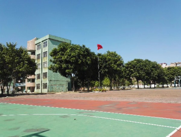 江龙学校