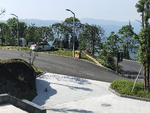 老瀛山风景-停车场