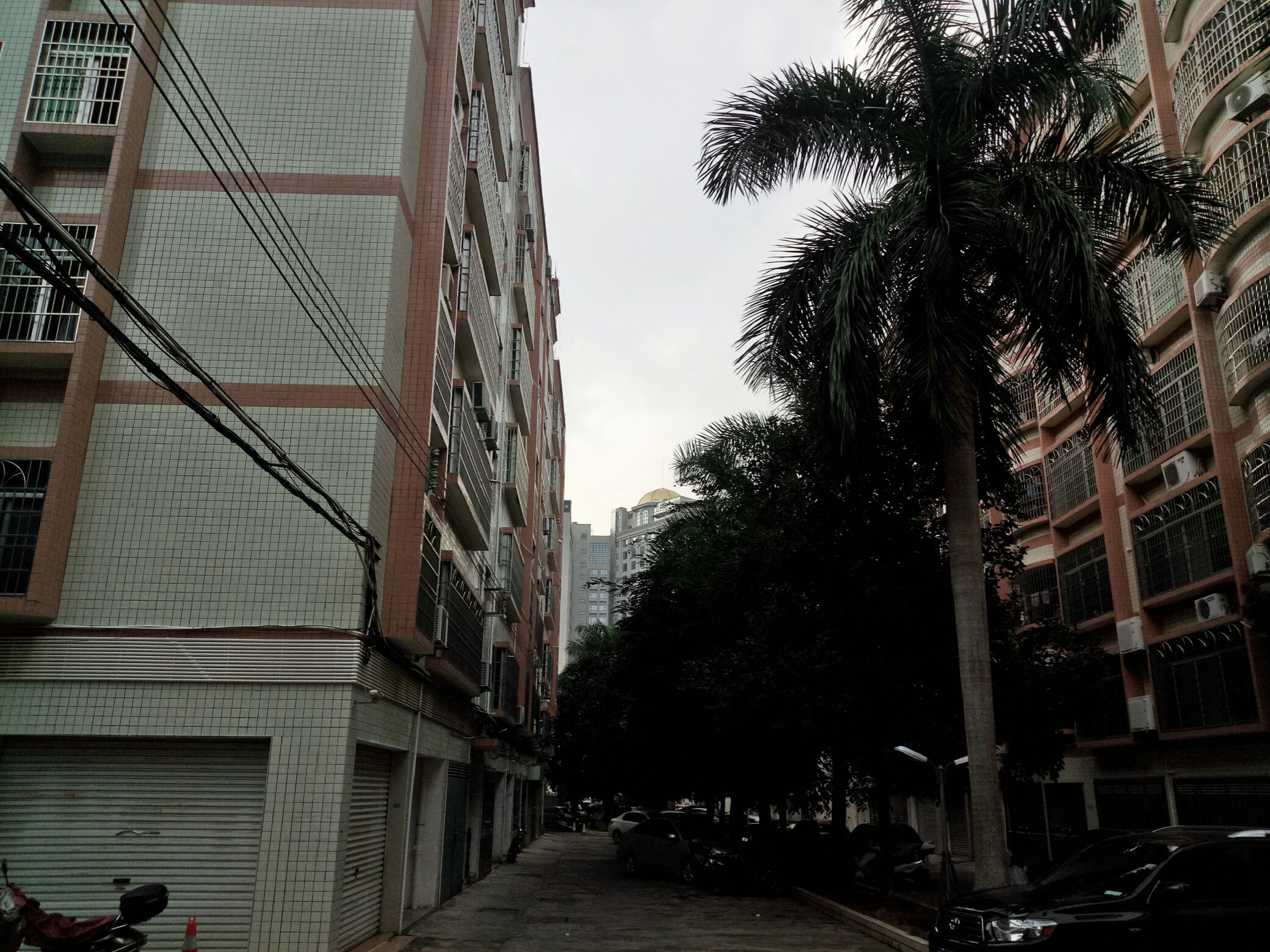 宝和花园停车场-出入口