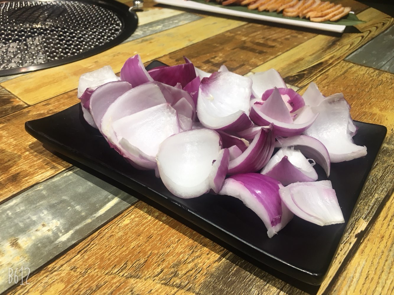 陨石碳烤卤肉