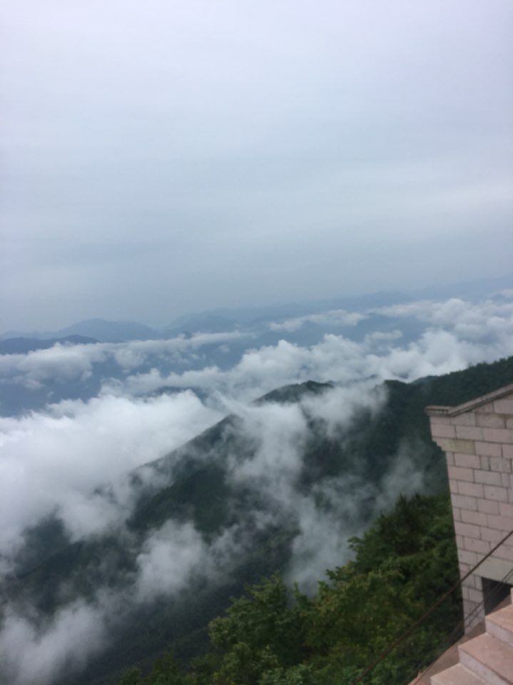 云台山弗教旅游圣地