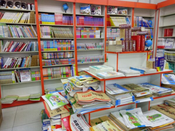 玉田县林南仓智慧书店(香小线店)