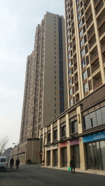 荣联上东城