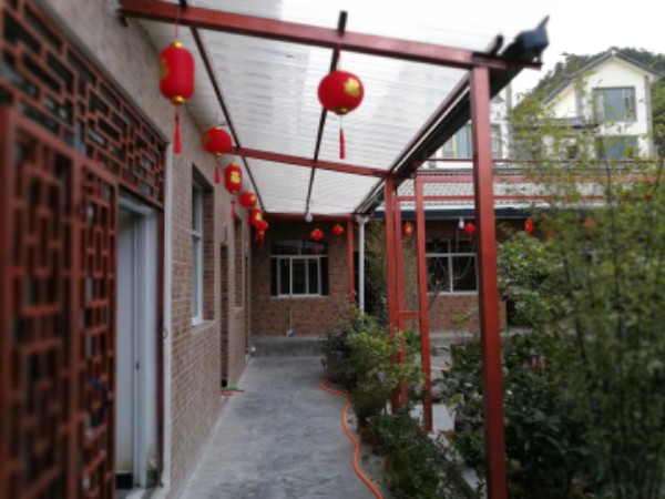 乡巴佬漆油鸡