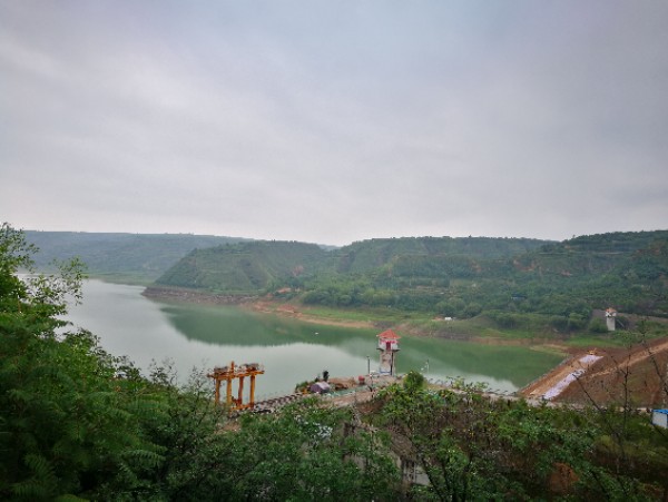 陕西省延安市黄龙县盘曲河村