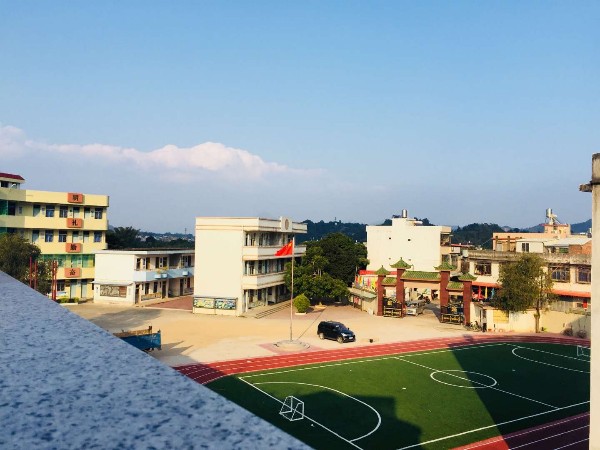 西石小学