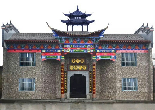 江西省九江市修水县全丰镇黄沙段村药铺堤沙龙