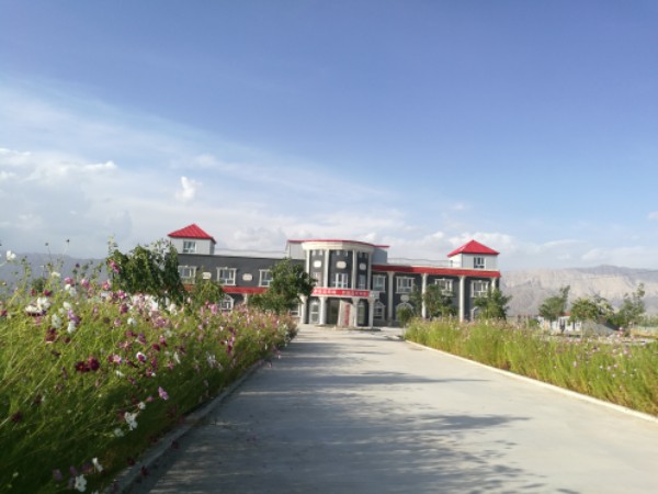 新疆维吾尔自治区巴音郭楞蒙古自治州和硕县