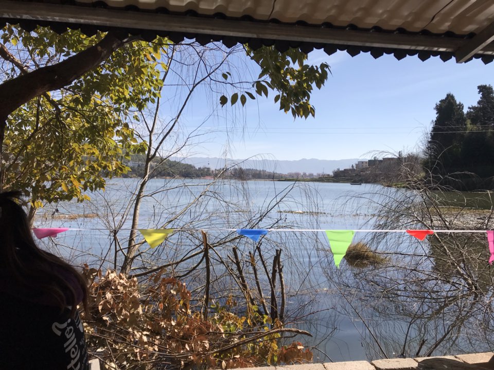 花椒水月弯休闲农庄