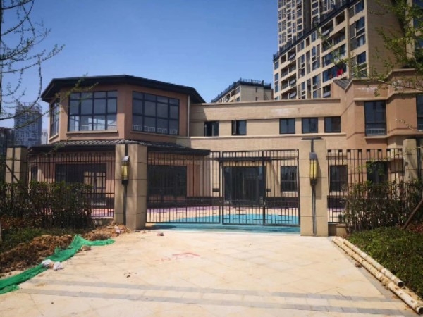 江夏区标签: 幼儿园 教育培训  乐天恩翔水墨江郡(国际)幼儿园共多少