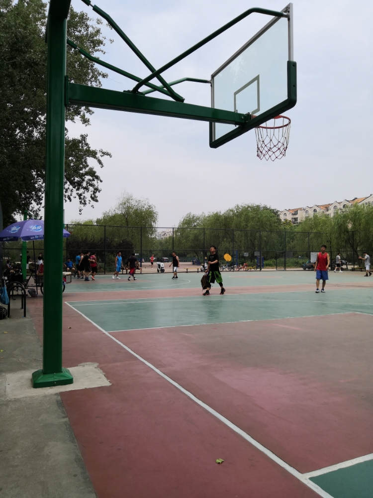 天通东苑二区篮球场