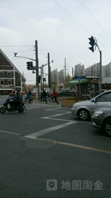 上海市杨浦区控江路