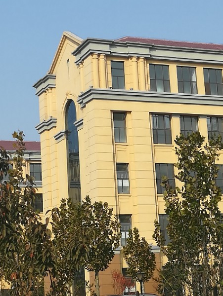 漯河市第三中学(开发区校区)