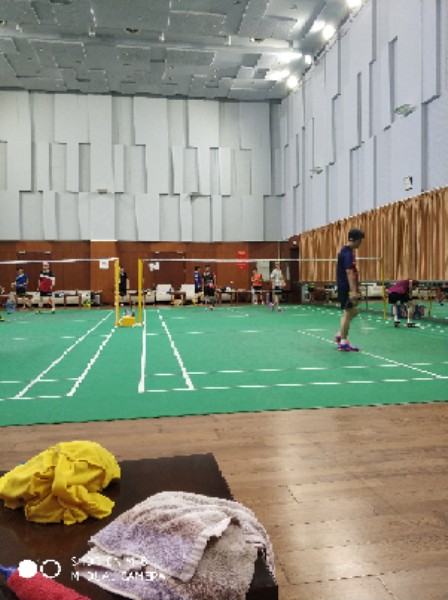 白云国际会展中心馆羽毛球